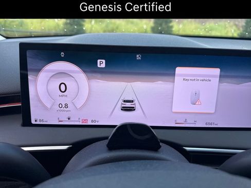 Certified 2026 Genesis GV70 2.5T AWD/4WD image 15