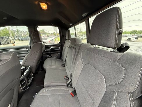 Used 2019 RAM 1500 Big Horn AWD/4WD image 28