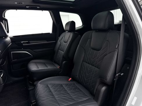 Used 2024 Kia Telluride SX X-Line AWD/4WD image 32