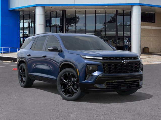 New 2027 Chevrolet Traverse RS w/ LPO, Floor Liner Package FWD image 7