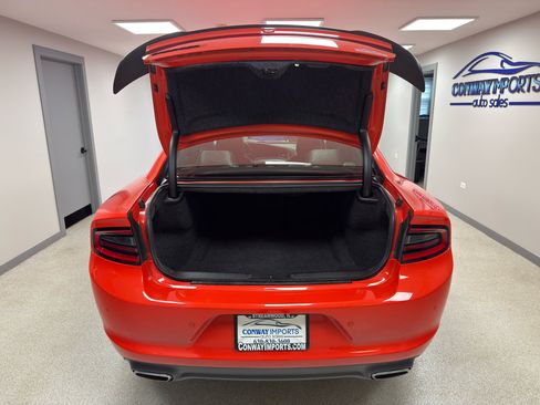 Used 2018 Dodge Charger SXT w/ Blacktop Package image 37