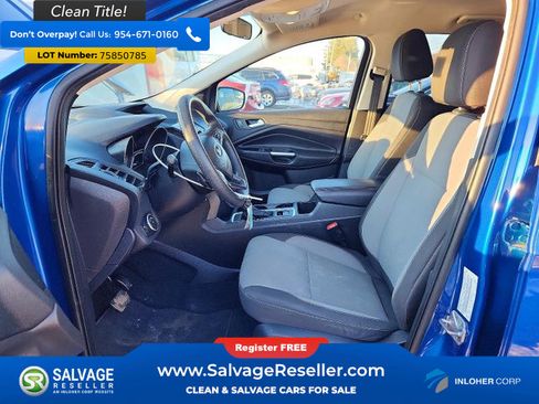 Used 2017 Ford Escape SE w/ SE Cold Weather Package image 9