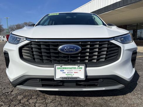 Used 2023 Ford Escape Active image 10