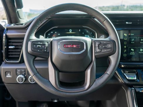 Used 2024 GMC Sierra 1500 AT4X image 17