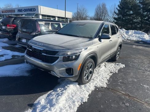 Used 2026 Kia Seltos LX image 1