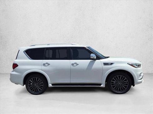 Used 2023 INFINITI QX80 Sensory w/ Cargo Package AWD/4WD image 4