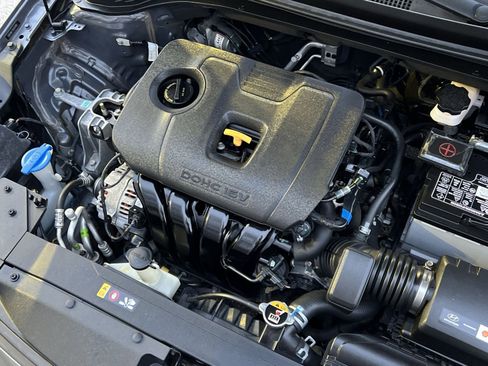 Used 2019 Hyundai Elantra SEL w/ Cargo Package image 26