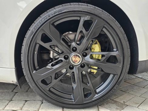 Used 2015 Porsche Panamera S w/ Premium Package image 53