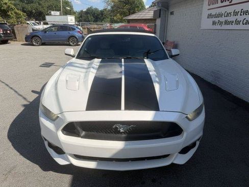 Used 2017 Ford Mustang GT Premium RWD image 3