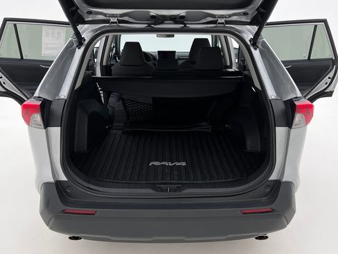 Used 2024 Toyota RAV4 XLE image 27