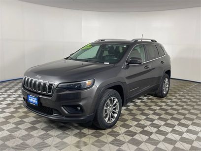 Used 2019 Jeep Cherokee Latitude Plus w/ Comfort/Convenience Group