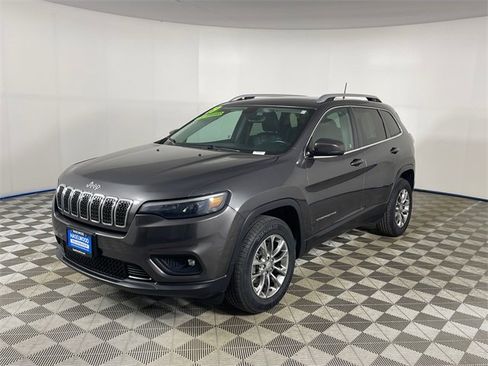 Used 2019 Jeep Cherokee Latitude Plus w/ Comfort/Convenience Group image 1