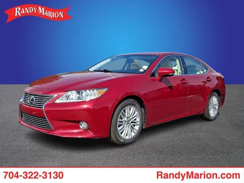 Used 2015 Lexus ES 350 w/ Luxury Package FWD image 1