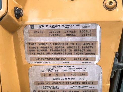 Used 1986 Chevrolet Corvette Convertible image 85