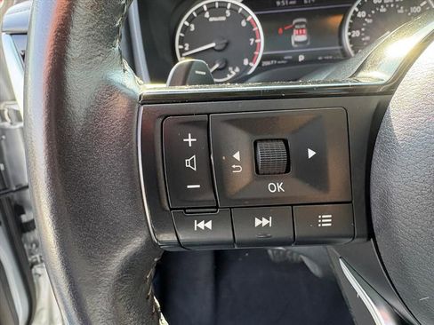 Certified 2023 Nissan Rogue SV w/ SV Premium Package image 12