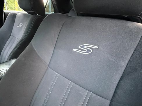 Used 2012 Chrysler 300 S RWD image 26