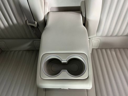 Used 2023 Genesis G70 2.0T w/ Sport Prestige Package image 33