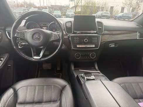 Used 2017 Mercedes-Benz GLE 350 4MATIC image 7