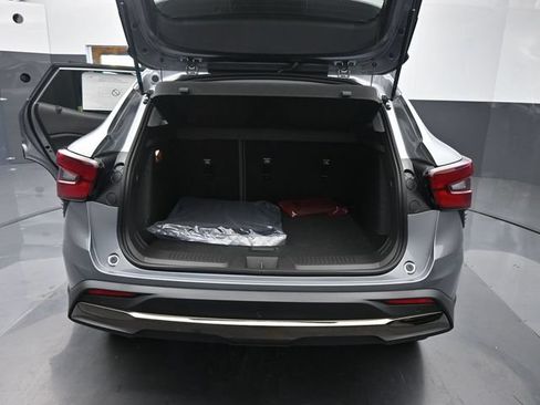 Used 2025 Chevrolet Trax ACTIV w/ Driver Confidence Package FWD image 8