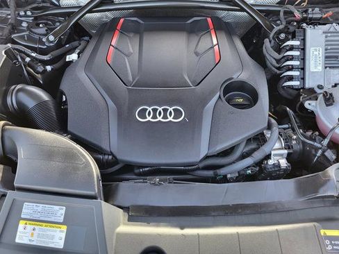 Certified 2022 Audi SQ5 Premium Plus w/ Premium Plus Package AWD/4WD image 20