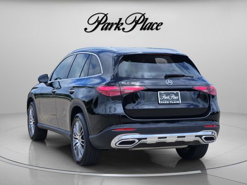 Certified 2026 Mercedes-Benz GLC 300 image 3