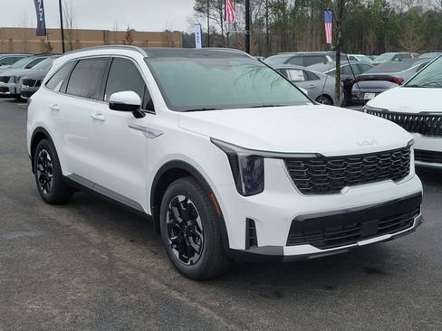New 2026 Kia Sorento S w/ S Panoramic Sunroof Package image 3