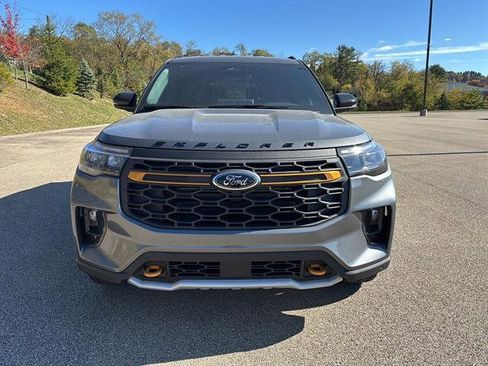 New 2026 Ford Explorer Tremor w/ Tremor Convenience Package image 7