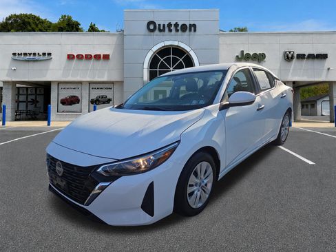 Used 2024 Nissan Sentra S FWD image 7