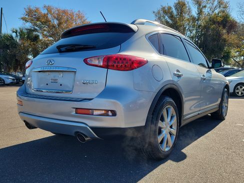 Used 2017 INFINITI QX50 Base w/ Premium Package image 3