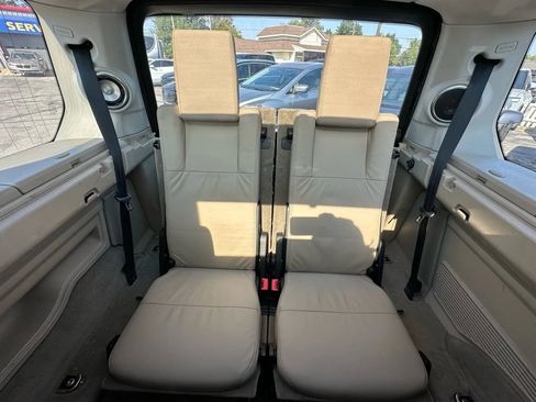 Used 2011 Land Rover LR4 HSE LUX image 19