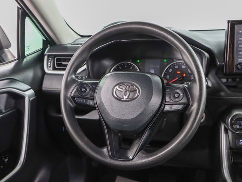 Used 2021 Toyota RAV4 XLE FWD image 12