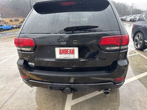 Used 2020 Jeep Grand Cherokee Altitude image 6
