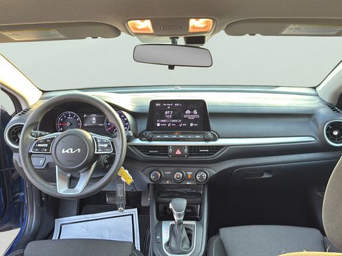 Used 2023 Kia Forte LXS FWD image 27