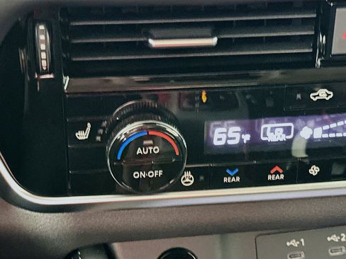 New 2026 Nissan Rogue Platinum w/ Platinum Premium Package image 28