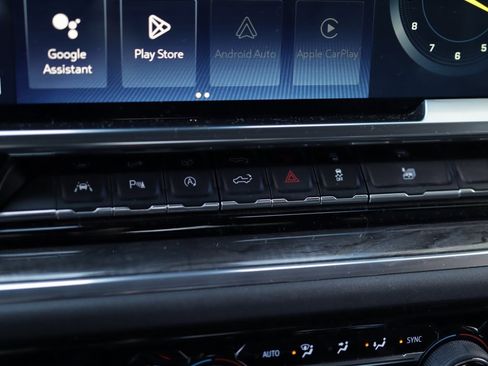 Used 2024 Chevrolet Silverado 1500 LTZ w/ Technology Package image 18