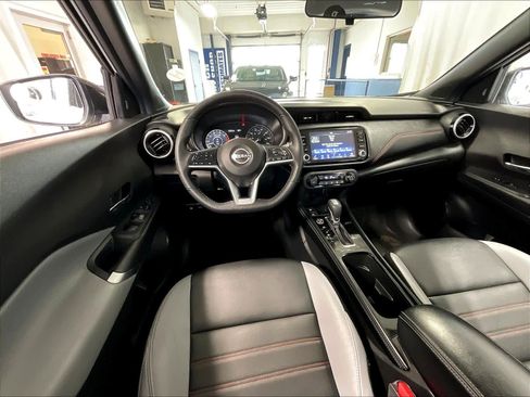 Certified 2023 Nissan Kicks SR w/ SR Premium Package image 17