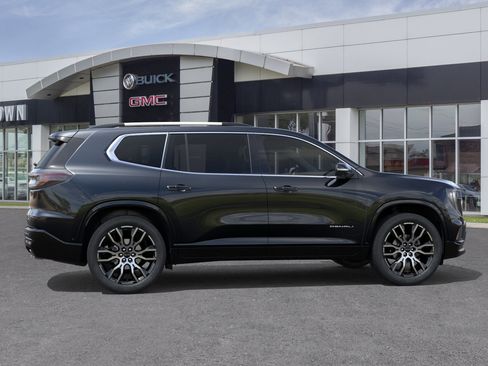 New 2026 GMC Acadia Denali Ultimate w/ LPO, Floor Liner Package FWD image 5