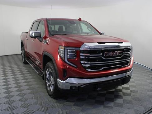 New 2026 GMC Sierra 1500 SLT image 28