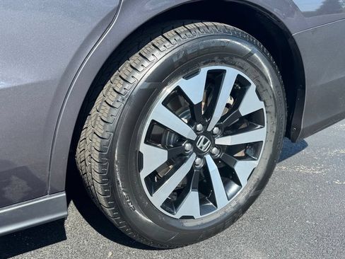 Used 2025 Honda Odyssey EX-L image 32
