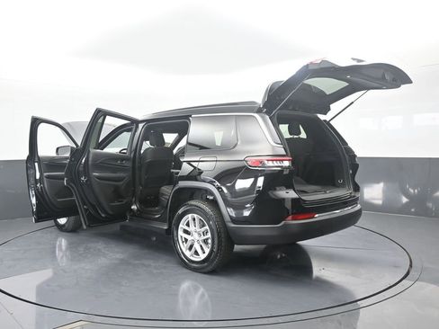 Used 2024 Jeep Grand Cherokee L Laredo image 74