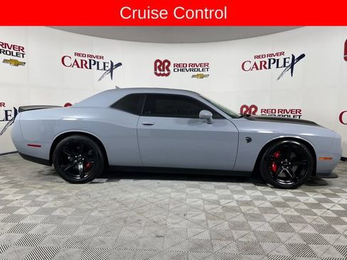 Used 2022 Dodge Challenger SRT Hellcat Redeye RWD image 9