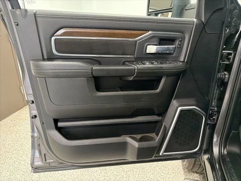 Used 2024 RAM 2500 Laramie image 9