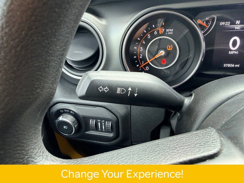 Used 2021 Jeep Wrangler Sport AWD/4WD image 23