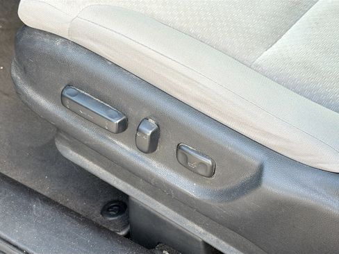 Used 2016 Honda CR-V EX image 24