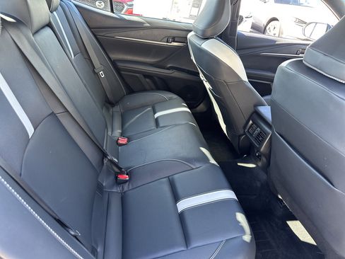 Used 2025 Toyota Camry SE FWD image 14
