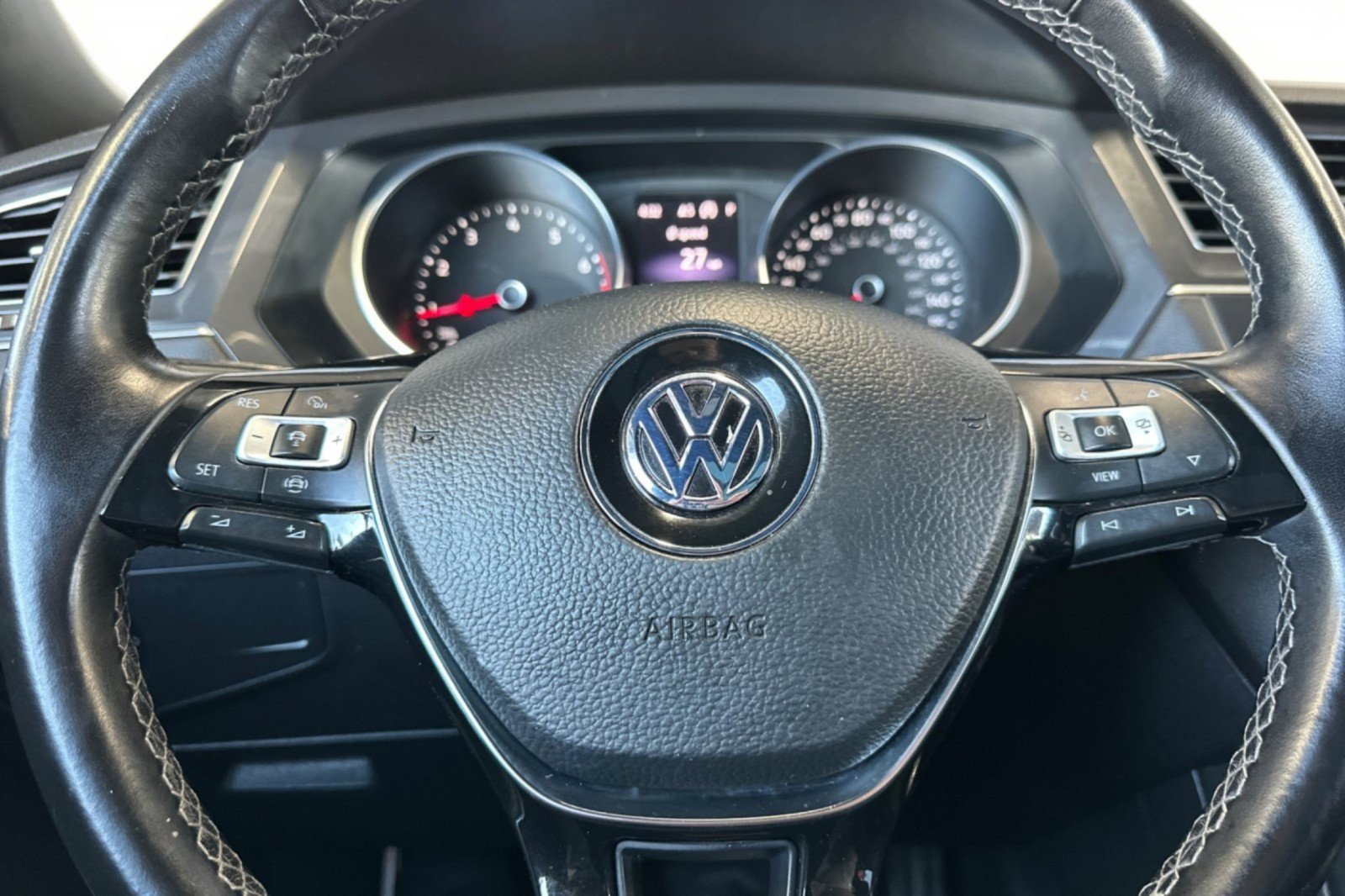 Used 2021 Volkswagen Tiguan SE R-Line AWD/4WD image 22