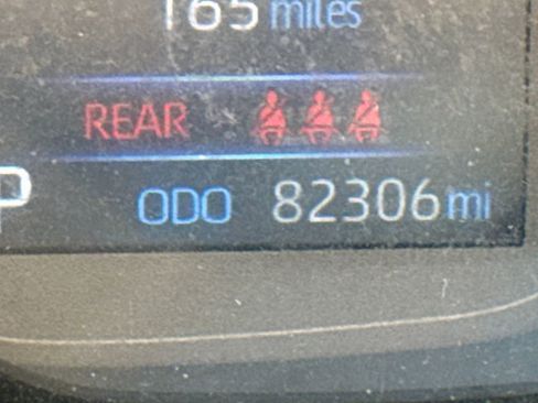 Used 2022 Toyota Corolla LE image 20