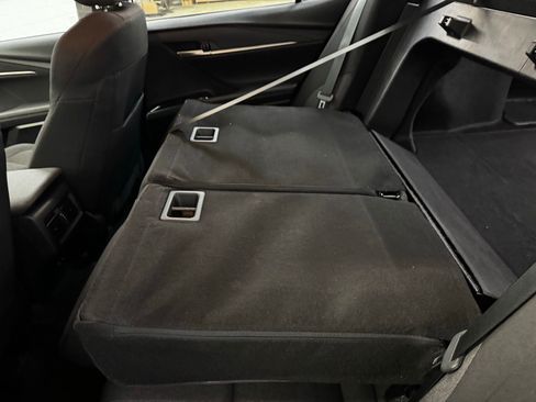 Used 2025 Toyota Camry LE FWD image 32