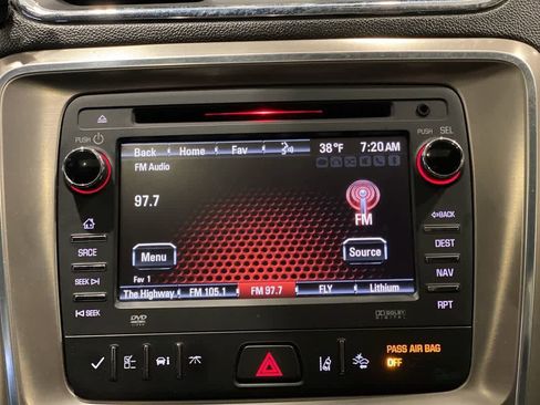 Used 2016 GMC Acadia Denali image 19