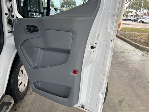 Used 2016 Ford Transit 250 130 Low Roof w/ Exterior Upgrade Package image 22